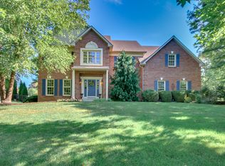 39 Bittersweet Dr, Doylestown, PA 18901