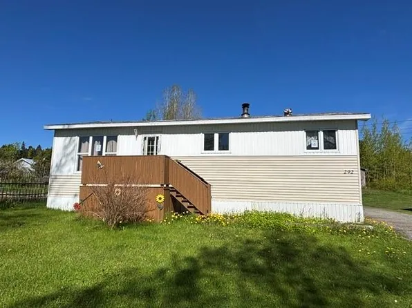 292 Main Street, Carmanville, NL A0G1N0