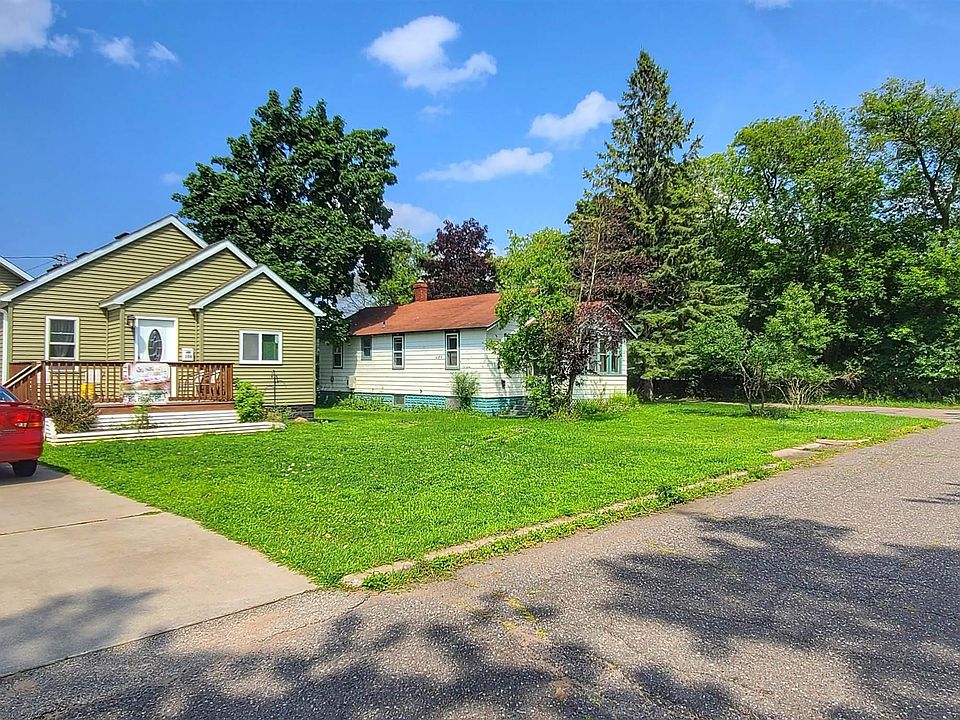 108 W East St W, Iron Mountain, MI 49801 Zillow