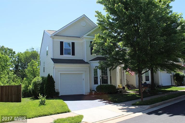 1st image of 6841 Hollow Glen Ct