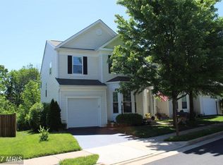 6841 Hollow Glen Ct, Gainesville, VA 20155