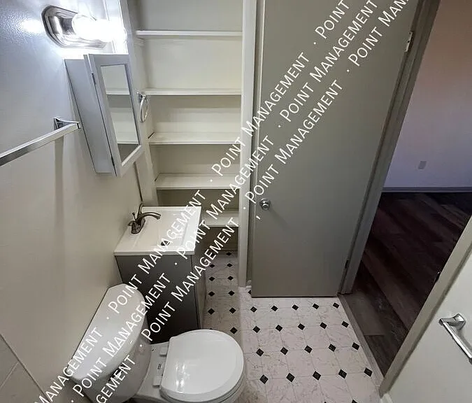 2353 Mountain View Ter SW #13 — Photo 14