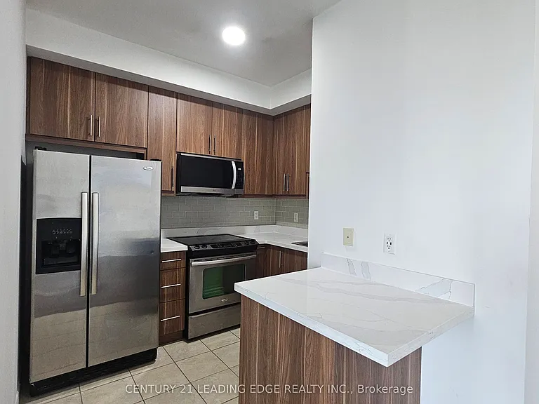 18 Holmes Ave #1915 — Photo 9