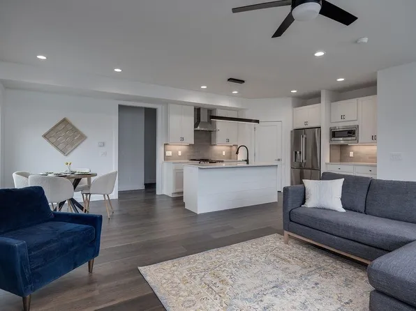 3149 Hope St, Sun Prairie, WI 53590