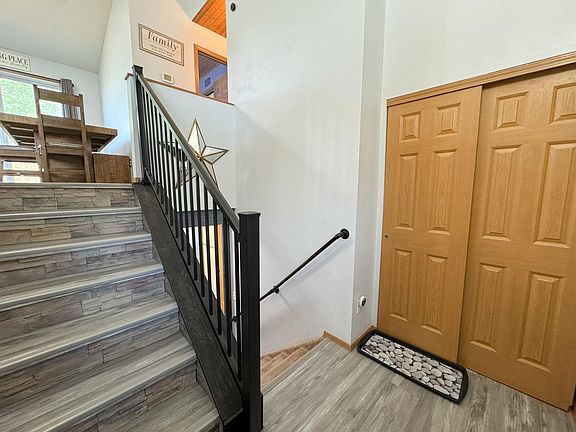 5th image of 311 Cardinal Pl