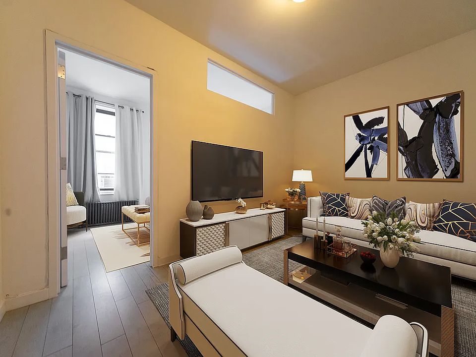 1st image of 210 E 38th St APT 2D