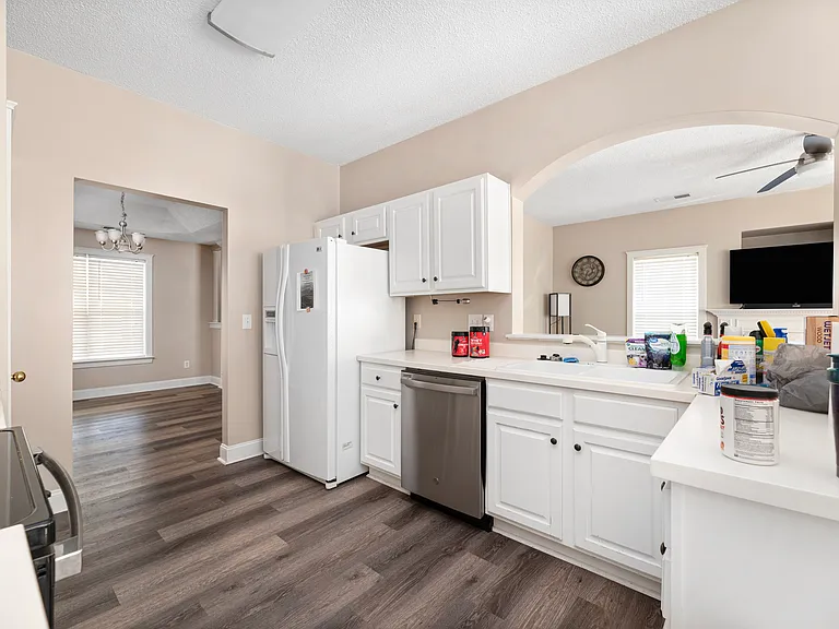 13604 Glenwyck Ln — Photo 8