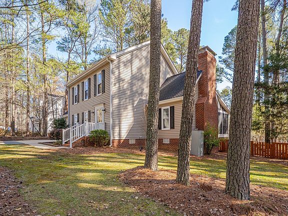 3rd image of 7900 Kingsland Dr