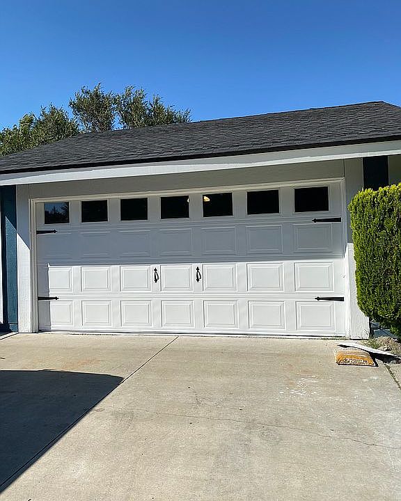 2nd image of 10025 Chula Vista Way