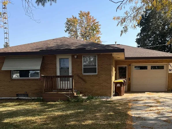 651 N Main St, Stockton, IL 61085