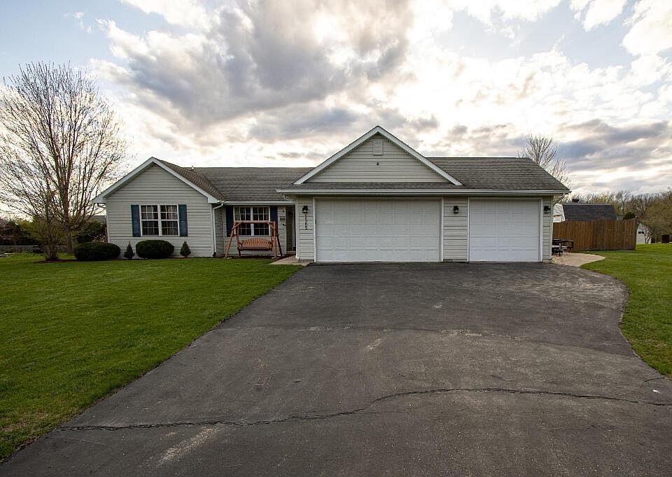 1st image of N1565 Breckenridge DRIVE