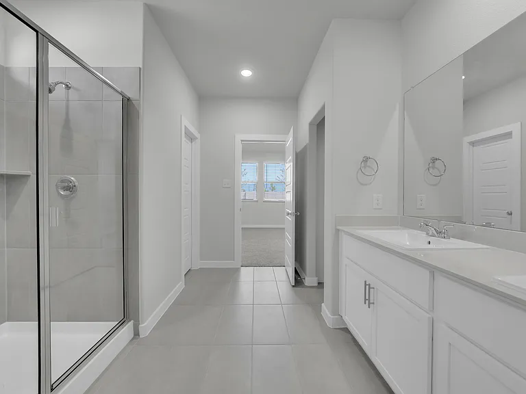 305 Millwood Ln — Photo 29