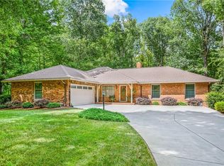 5 Windsor Cres, Thomasville, NC 27360