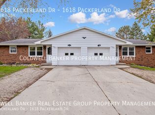 1618 Packerland Dr, Green Bay, WI 54304