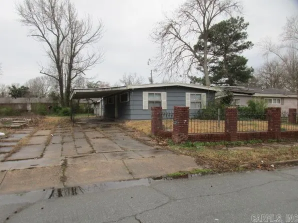 3308 Jonquil St, Pine Bluff, AR 71603