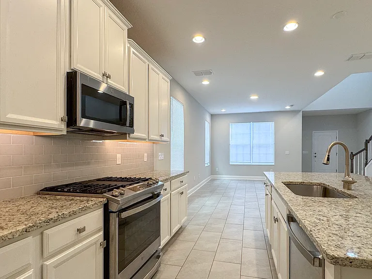 13768 Werrington Dr — Photo 6