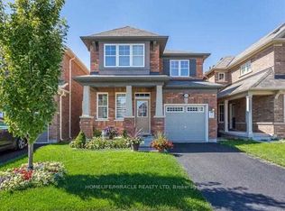 12 Meadowcrest Ln, Brampton, ON L7A0T8