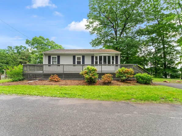 9 Cayuga Road, Watertown, CT 06795