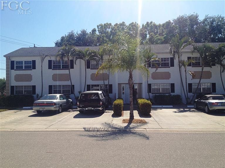 1st image of 1522 Edgewater Cir #'1c'