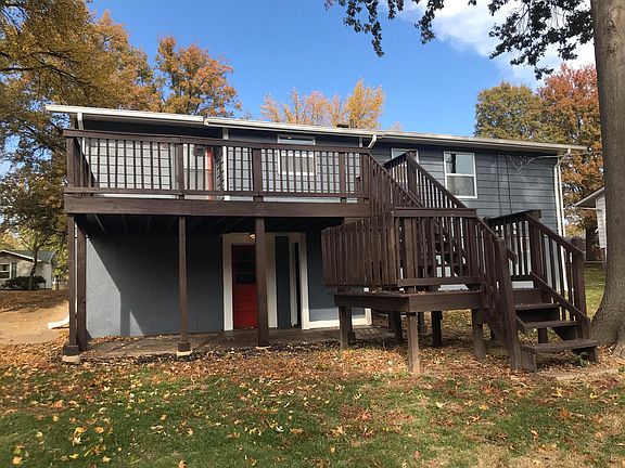 2nd image of 21 Gray Brooke Ln