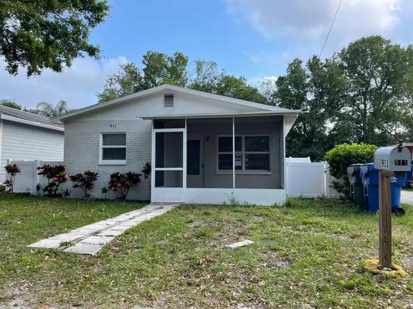 911 14th Ave NW, Largo, FL 33770