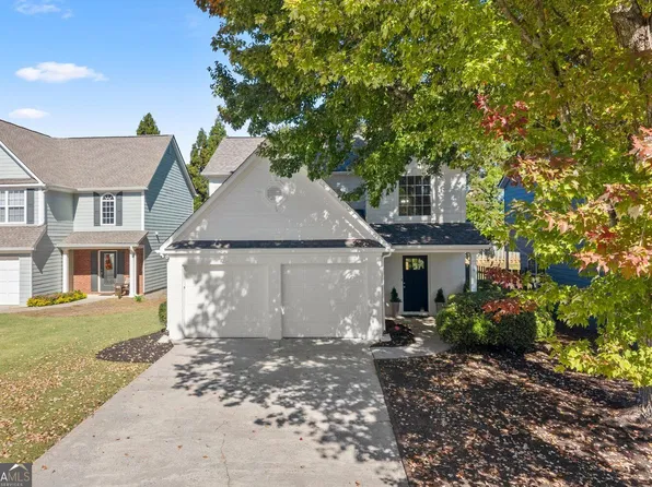2495 Ashton Dr, Roswell, GA 30076