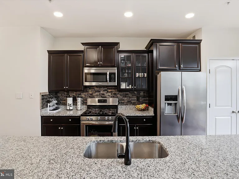 4719 Cambria Rd — Photo 13