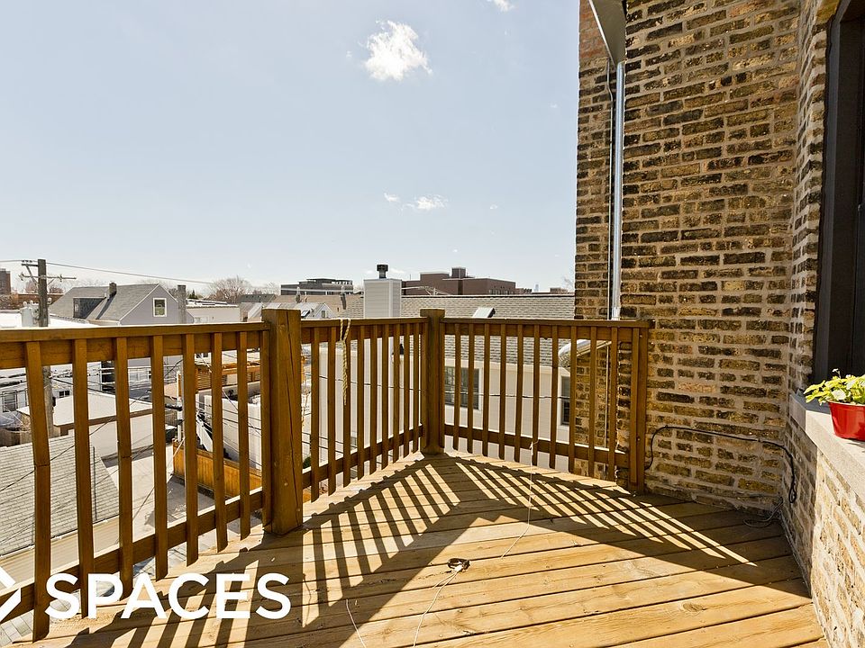 1st image of 3751 N Marshfield Ave #3
