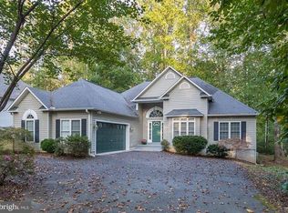 104 Cloverhill Ct, Locust Grove, VA 22508