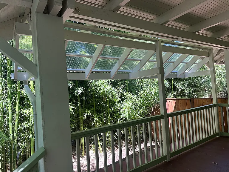 77 Merry Ln — Photo 2