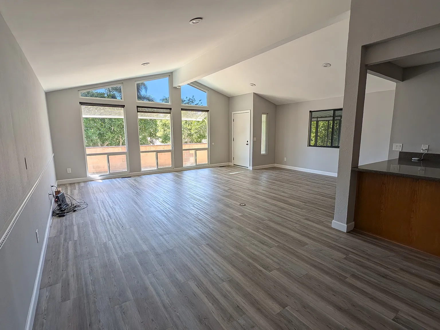 2 bed, 1440 sqft, $2,800 — Photo 3