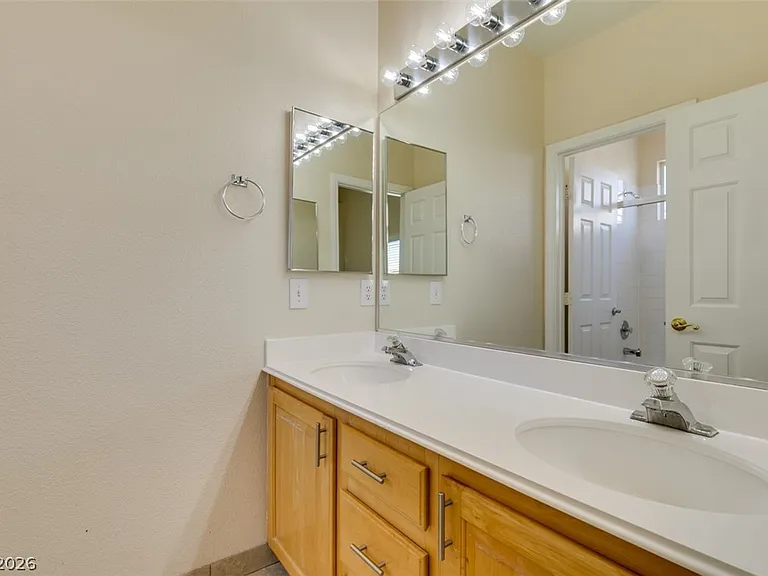 9620 Sedona Hills Ct — Photo 34