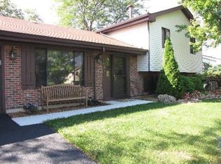 1515 Schooner Ln, Hanover Park, IL 60133