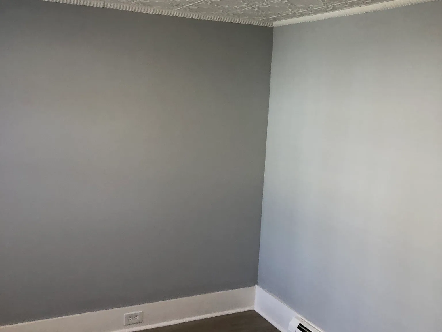 3 bed, 900 sqft, $2,350 — Photo 1