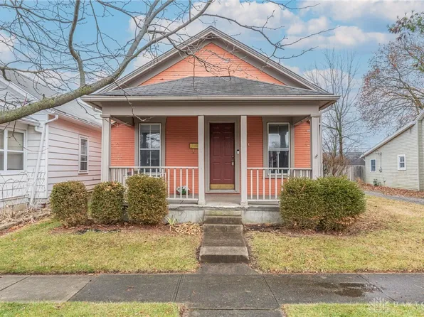 224 S 6th St, Tipp City, OH 45371