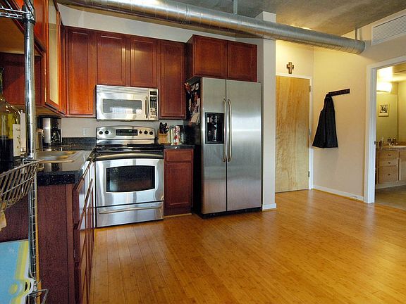 3rd image of 1475 Delgany St Unit 503