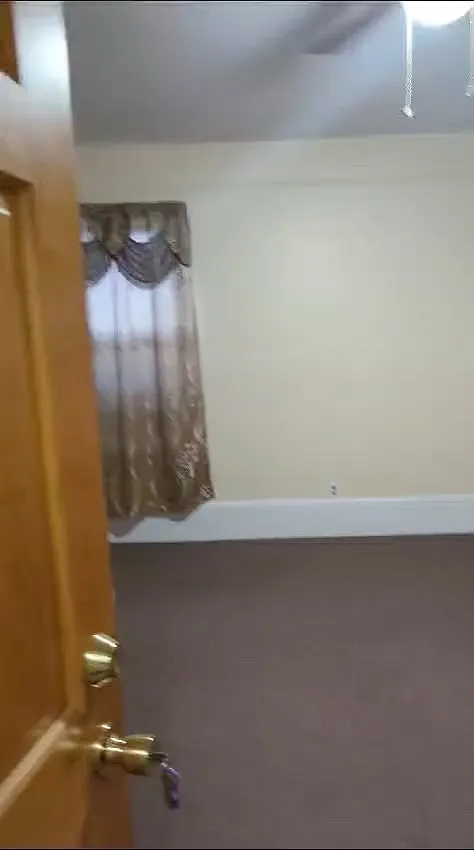 1 bed, 1500 sqft, $1,000 — Photo 4