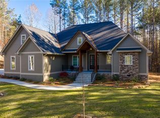 405 Windy Pines Ln, Seneca, SC 29672