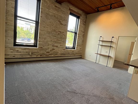 4th image of 620 S 8th St #107