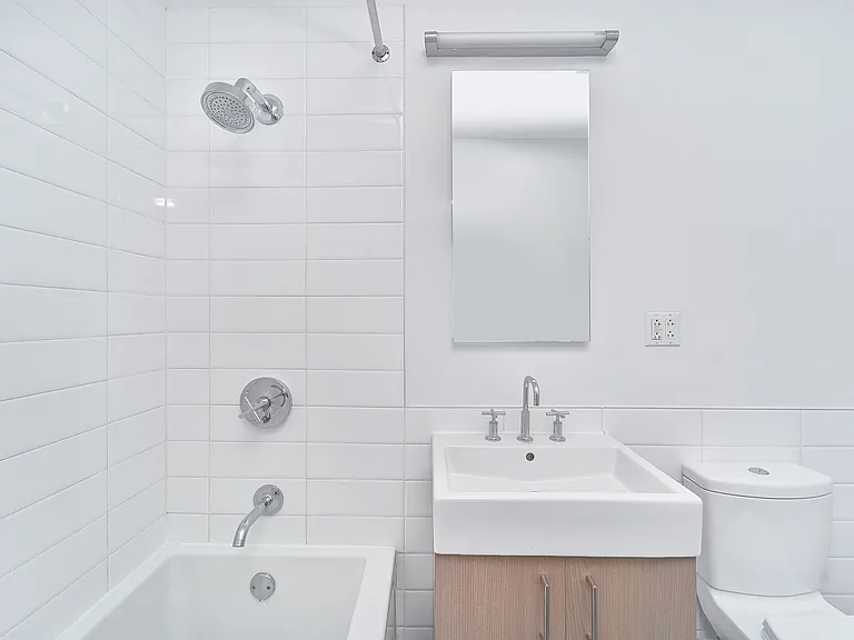 55 Hope St #106 — Photo 5