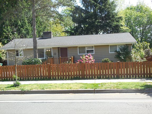 3rd image of 9714 116th Ave NE