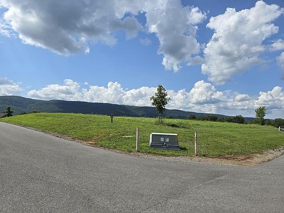 3rd image of 18 Farmview Way Lot 18
