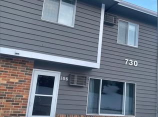 730 W Village Rd APT 106, Chanhassen, MN 55317