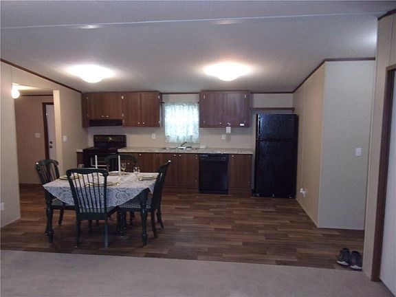4th image of 4227 Cottonwood Dr