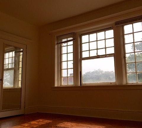 2nd image of 526 Park Ave #U-00b1