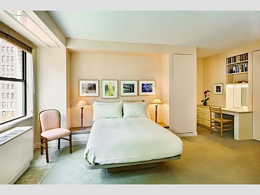 Sold by Stribling | media 21