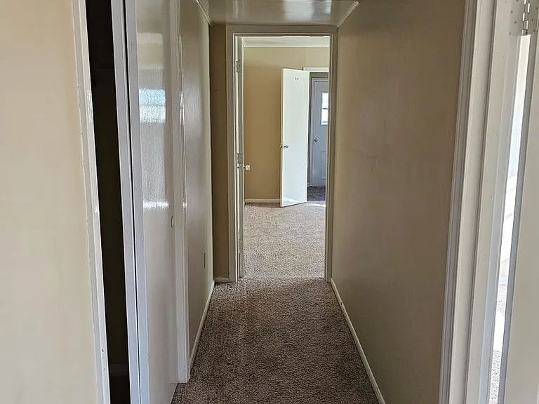 8984 Westwood Dr — Photo 8