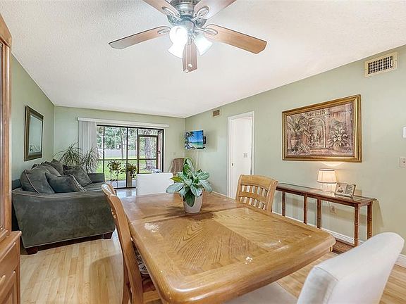 4th image of 7864 EAGLE CREEK DRIVE #7864
