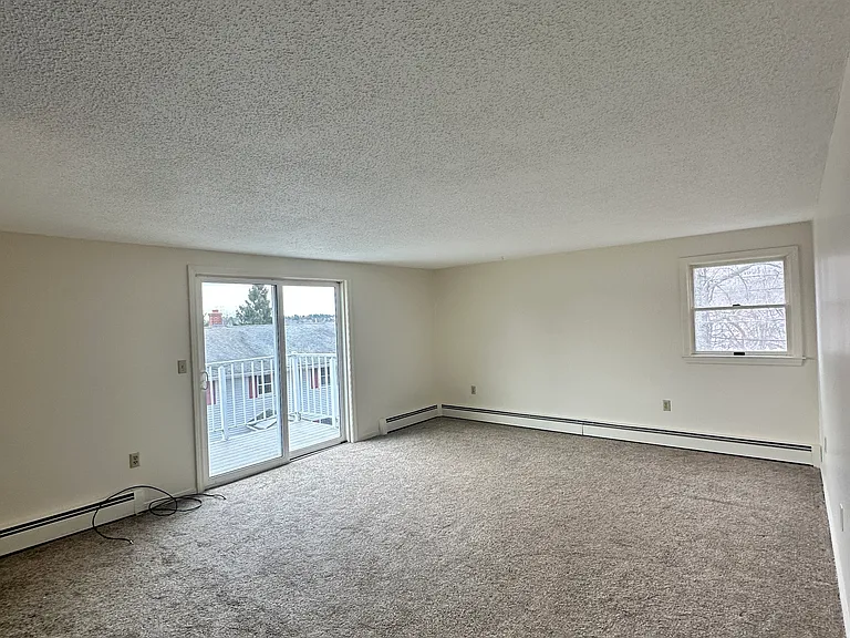 816 State St #3 — Photo 1