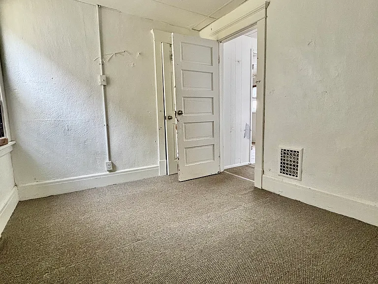 2445 Bailey Ave #2 — Photo 9
